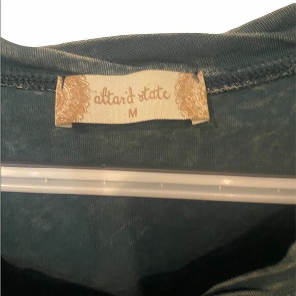 Women’s Altair’s State Distressed Teal Top • Medium - Picture 4 of 16